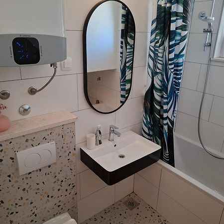 חוואר Guest House Mediterranean מראה חיצוני תמונה